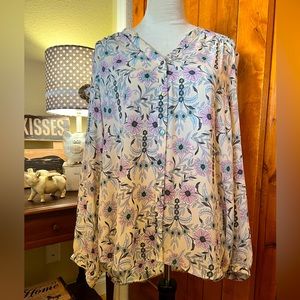 Perfect spring blouse
